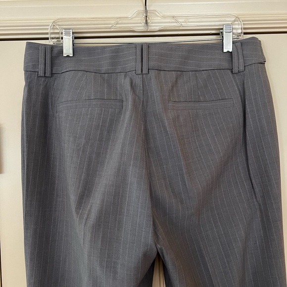 Banana Republic “Jackson” pinstripe pant - Picture 4 of 11